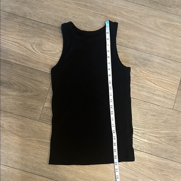 Maurices 24/7 Black Ribbed Tank Top Size M - Picture 4 of 5